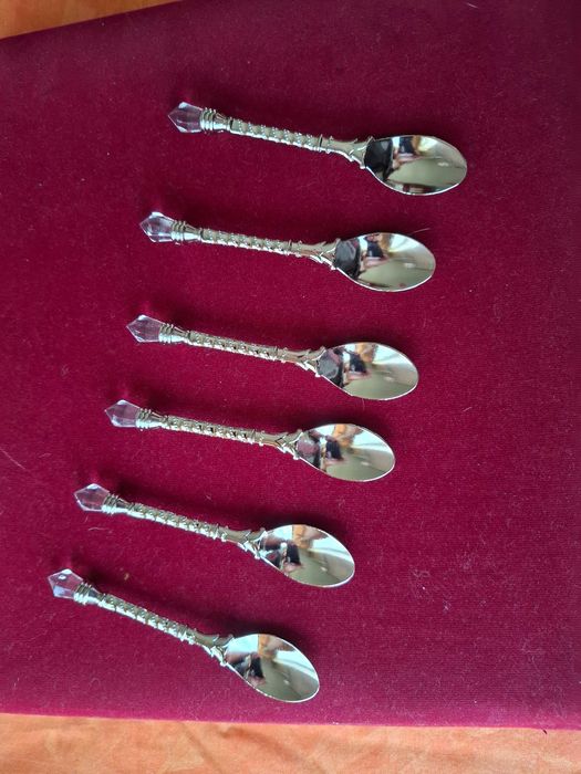 Метални лъжички за кафе