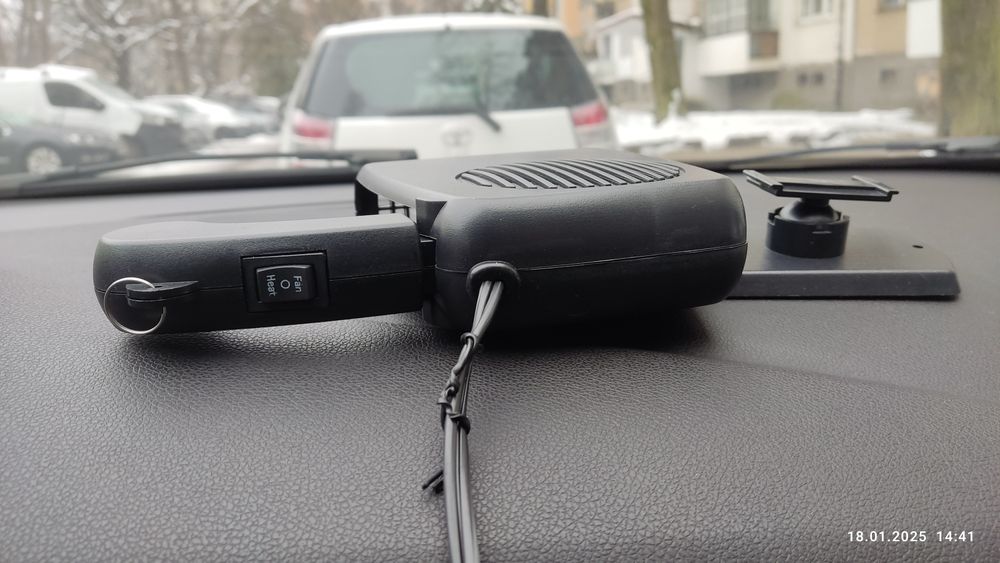 Автомобилен вентилатор за топъл и студен въздух (печка). 150W / 12V