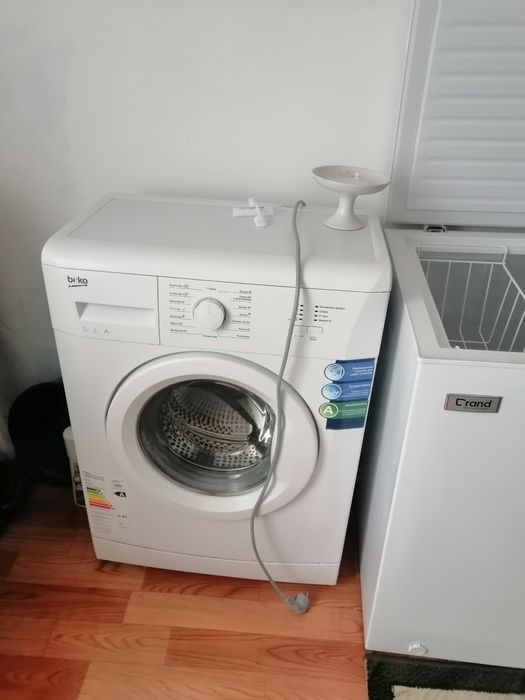 Продам стиральную машину Beko