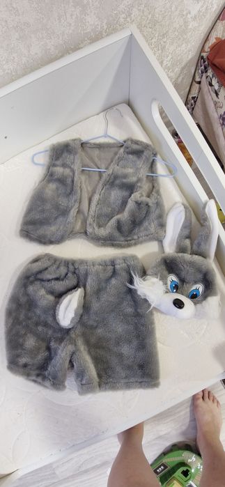 Продам костюм Зайчишки