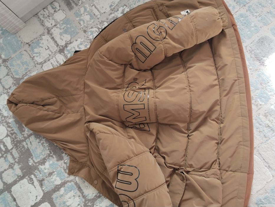 Пуховик зимний  на 10-13 лет