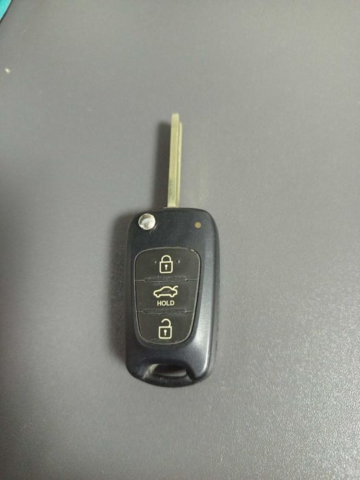 оригинальный ключ от кия рио 3