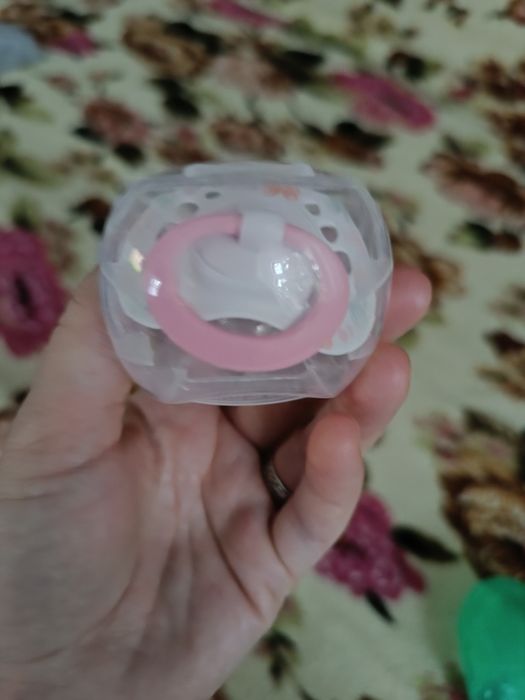 Продам накладки на грудь