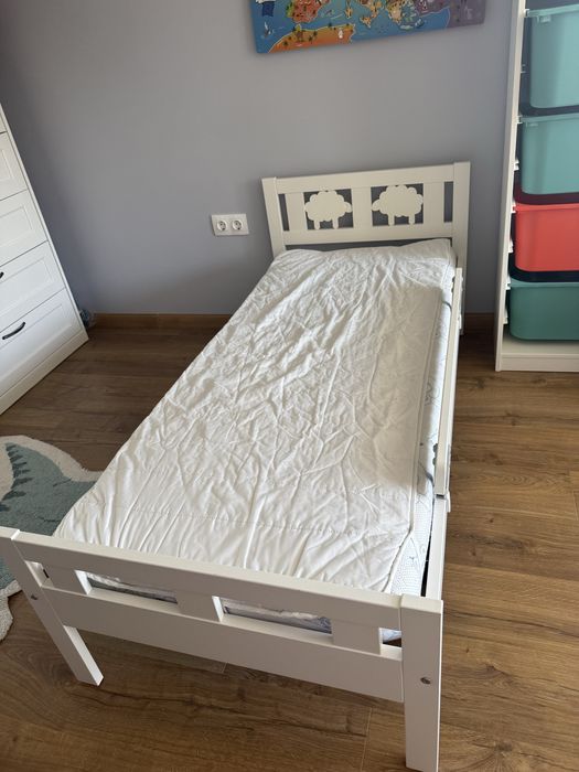 Детско легло Икея с матрак