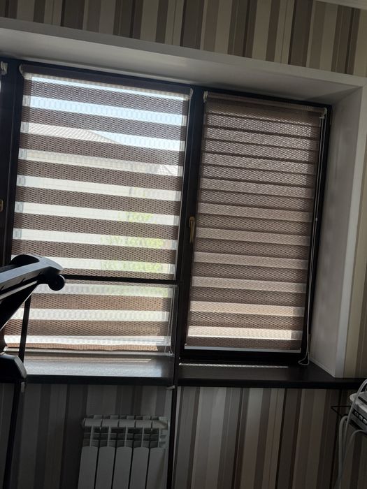 Продам римские шторы