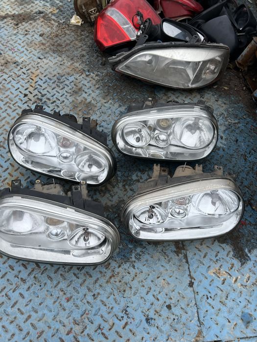 Far stanga dreapta vw golf 4