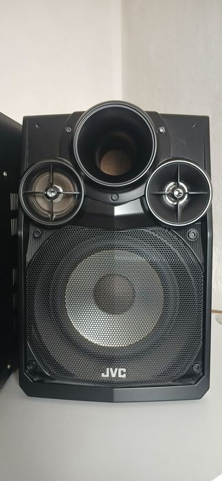 JVC MX-KC68 400W Hi-Fi Система с Субуфер и Дистанционно