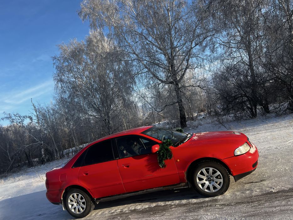 Продам Ауди А4 , автомат
