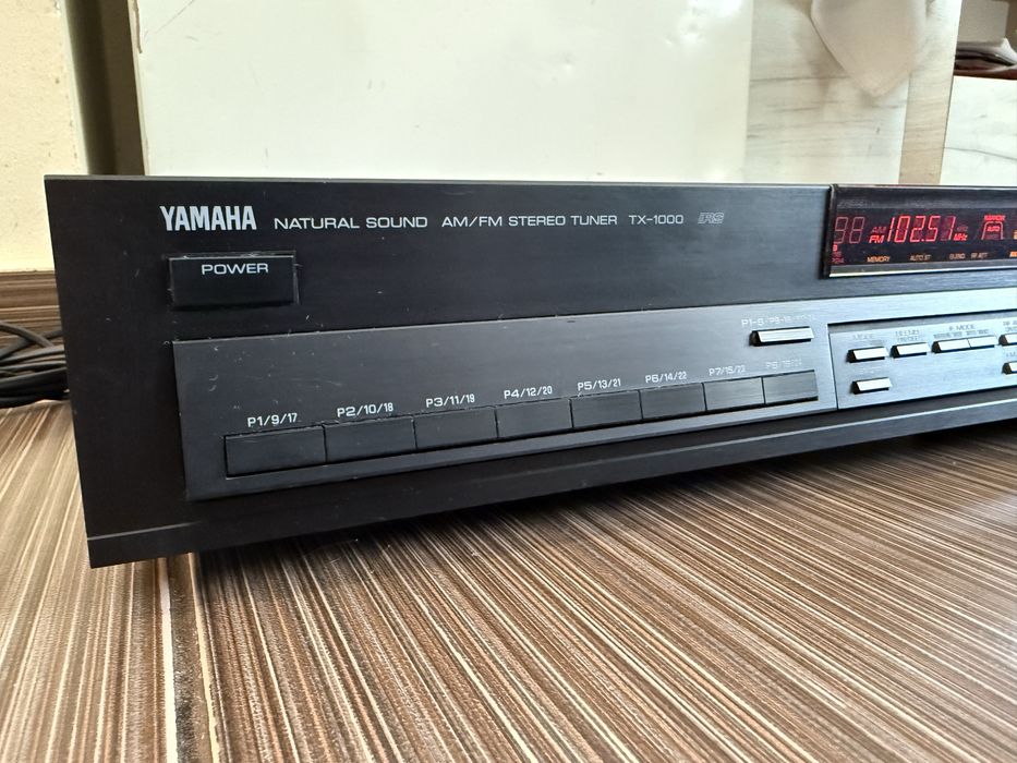 Yamaha TX-1000 Тунер