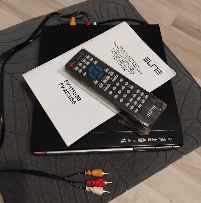 Продавам DVD Elite PV-222USB