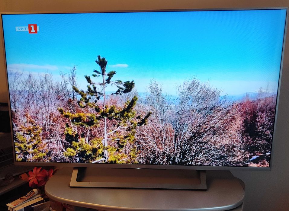 ТВ Sony KDL-49WD757 модел 2016 FHD SMART. Перфектен. Без скрити проблеми. Гаранция един месец.