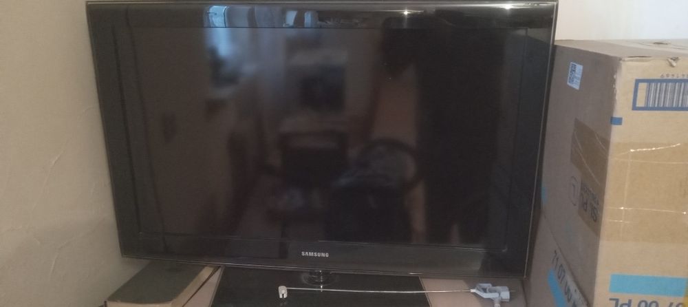 Продам телевизор