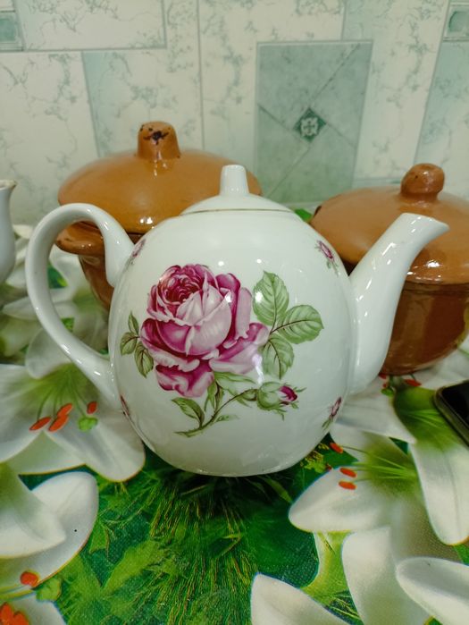 чайники заварочные, целые