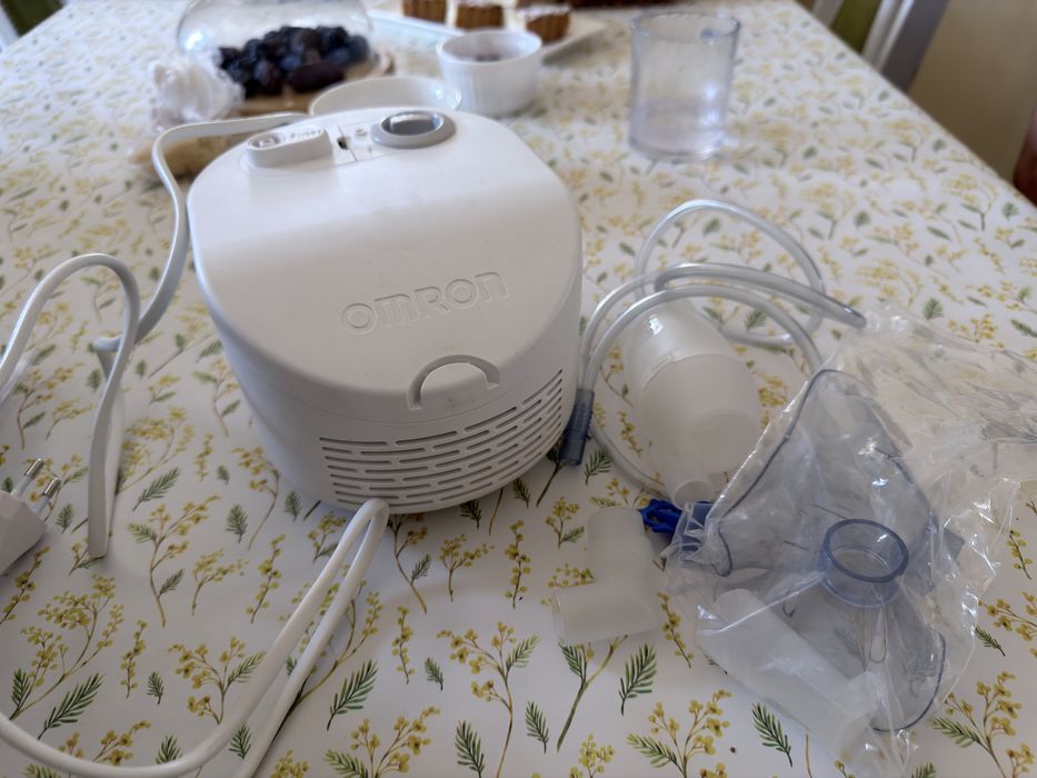 Инголятор небулайзер Omron C101 Essential в Косшы