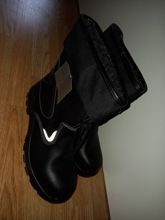 Рабочие сапоги Трейсер с КП/КС утеплённые. Натуральная кожа.