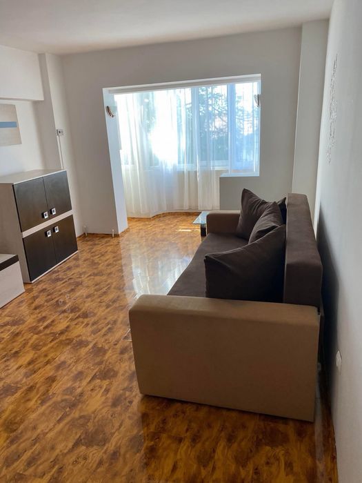 Apartament de închiriat