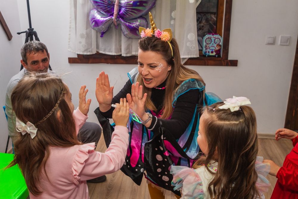 Animatori petreceri și tobogane gonflabile Cluj