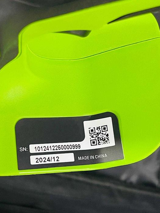 Mini ferăstrău cu lanț Greenworks 24V 10cm