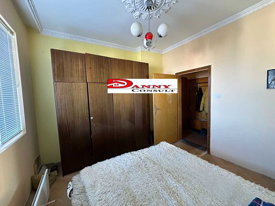 Продава се Тристаен апартамент в Лясковец - 90 кв.м за 745 €/кв.м - Снимка #6