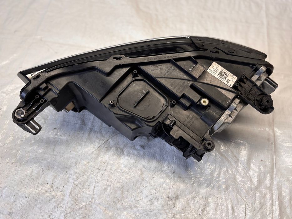 Volkswagen T-Roc фар LED – десен • 2018–2022