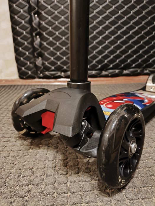 Самокат детский,НОВЫЙ