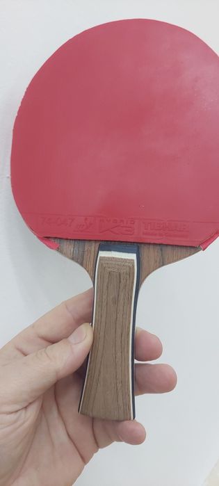 Paleta tenis de masa Xiom  An Jaehyun Tmxi și paleta tibhar K 3 hibrid