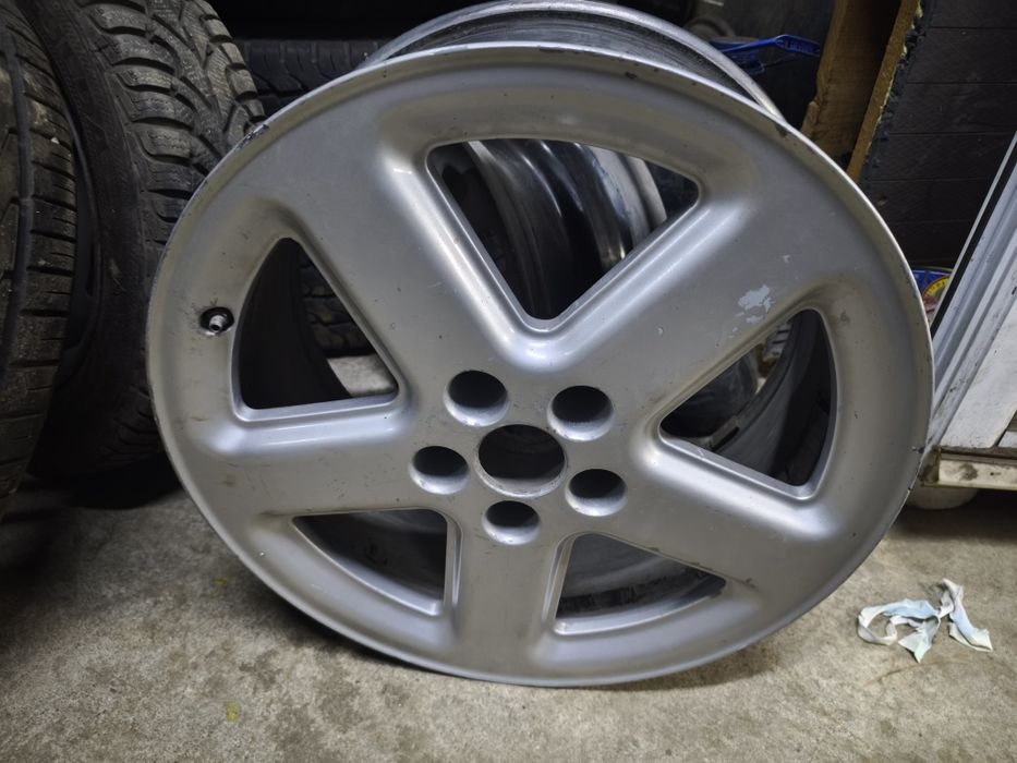 5х112 18 Ауди 200лв.