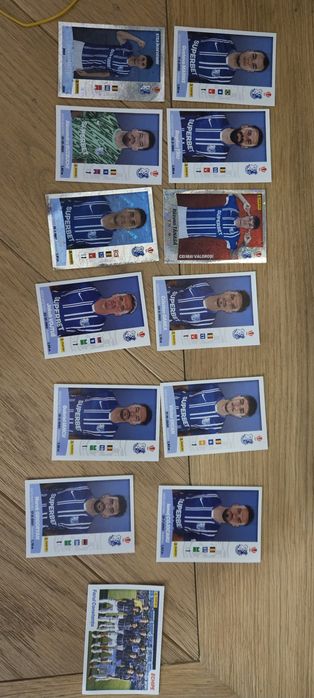 Vând cartonașe fotbaliști – Colecția Superliga 2026