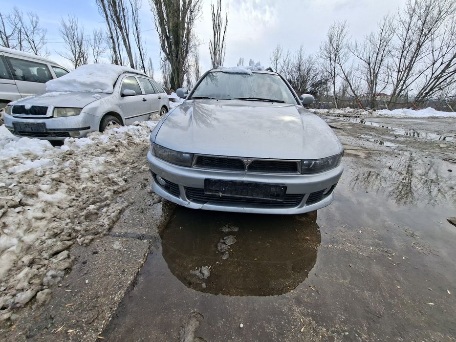 Dezmembrez Mitsubishi Galant 2.0D 1999 4D68