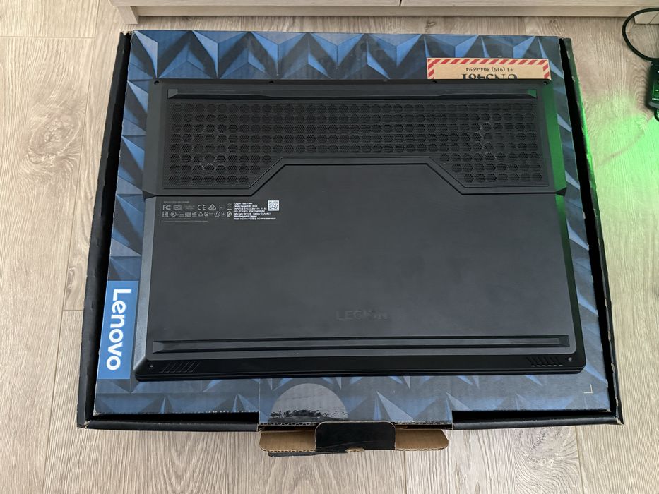 Lenovo Legion Y540 17 inch – за ремонт или части