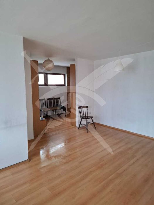 Двустаен апартамент в жк. Гоце Делчев № 97563