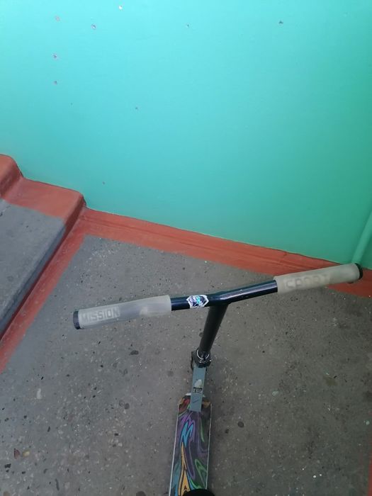 Трюковой самокат читайте описание