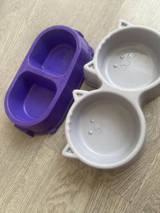 Миски для кошек , игрушку продам