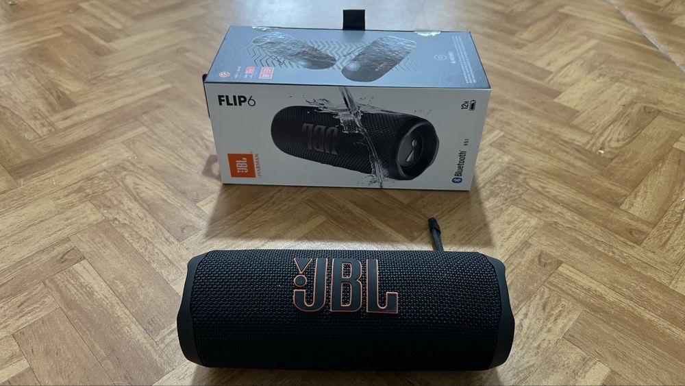 Портативная колонка