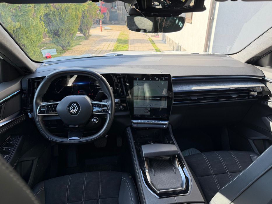 RENAULT Unknown Model 2023 — imagine 5