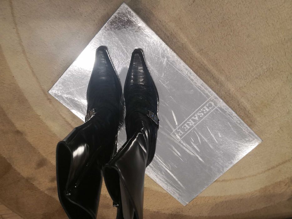 Дамски ботуши Cesare Paciotti