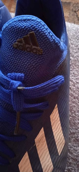 Футбольные оригинальные бутсы