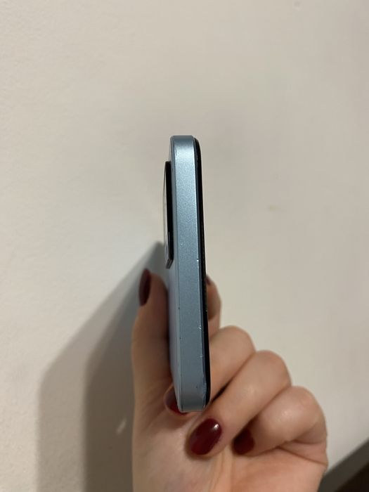 OppoA57s pret 230 ron