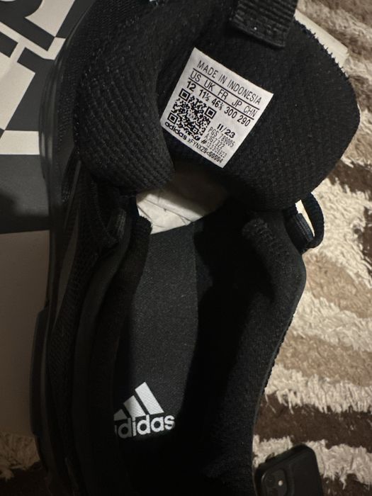 Кроссовки мужские ADIDAS