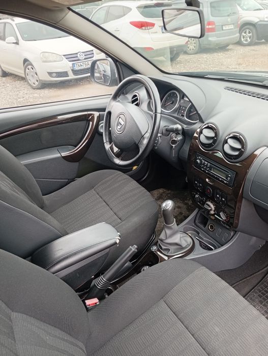 Vind Dacia Duster 1,6 benzină și Gpl