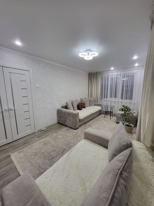 Продам 2х квартиру  19 мкр.район