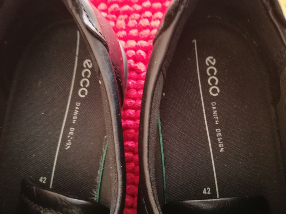 Pantofi noi Ecco nr 42 piele unisex
