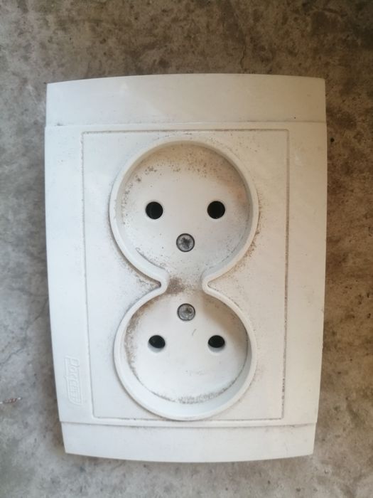 Розетки, выключатели