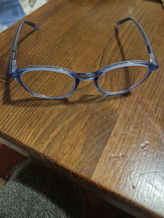 Очила с диоптър.