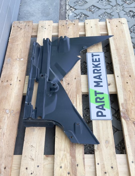 Кора под купе AUDI A4 B9 8W0825215E