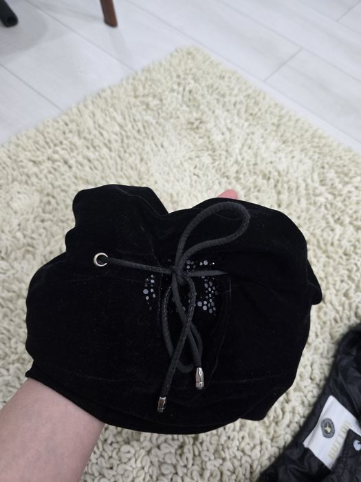 Продам женскую куртку