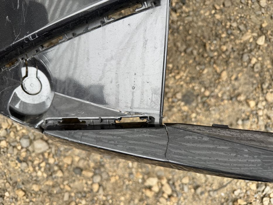 Предна броня за BMW 5-серия G60/G61 (2024-2026)