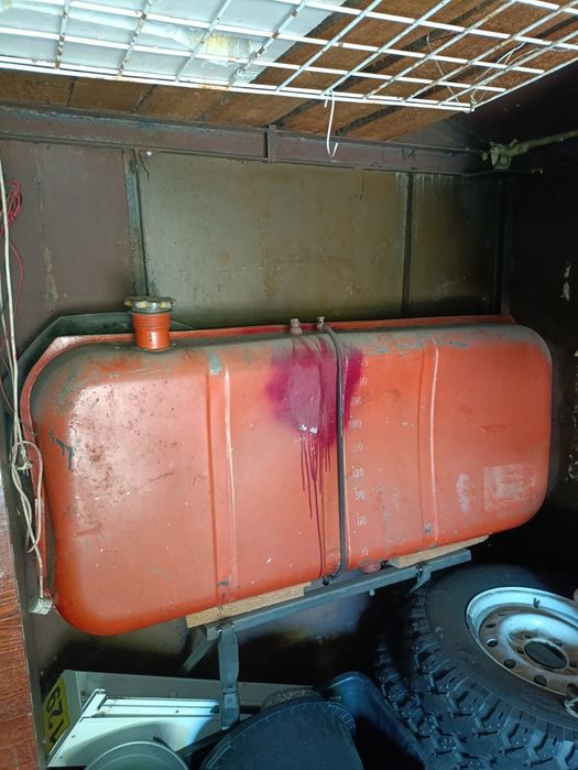 Емкость под топливо 250 литров