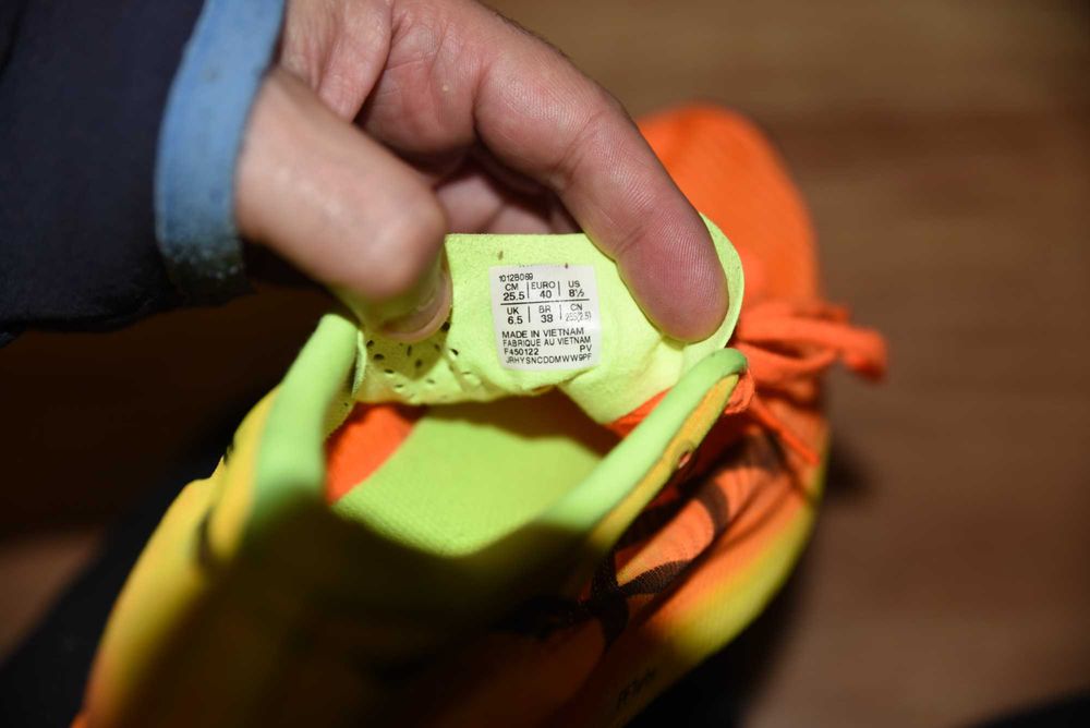 Asics Оригинални маратонки номер 40