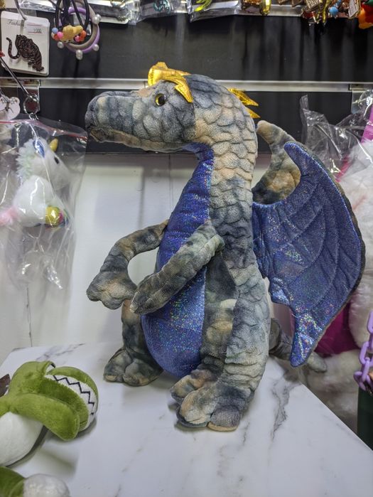 Игрушки Драконы красивые разные